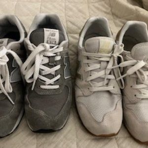 ( 2 ) Pair Women's New Balance ( Style 520 and 574 ) Sneakers